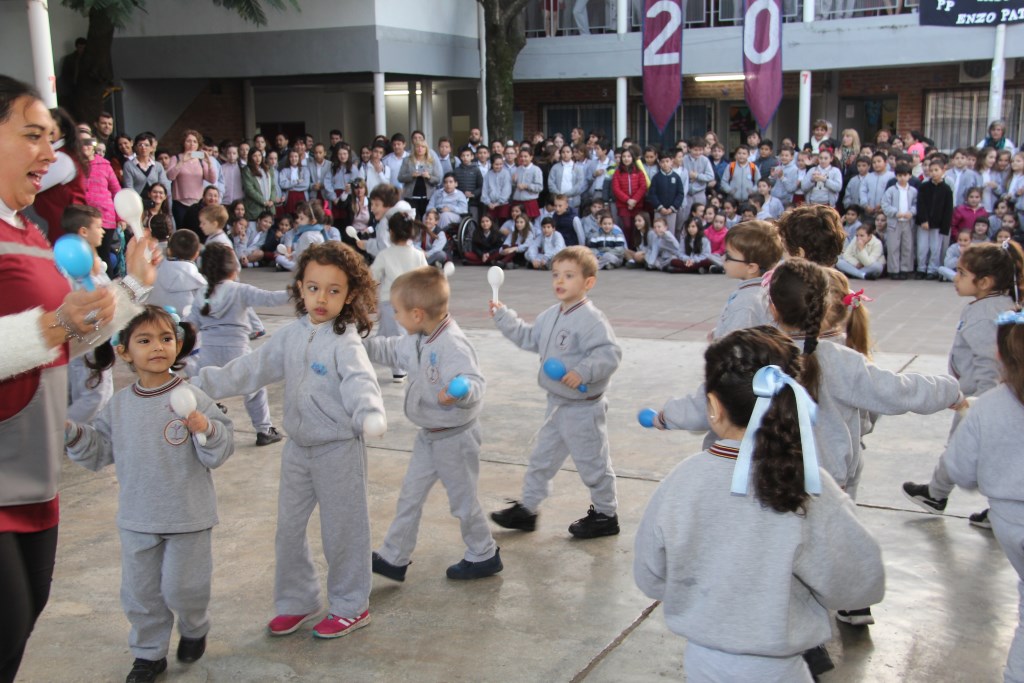 Sobre el Colegio Colegio Luis F. Leloir